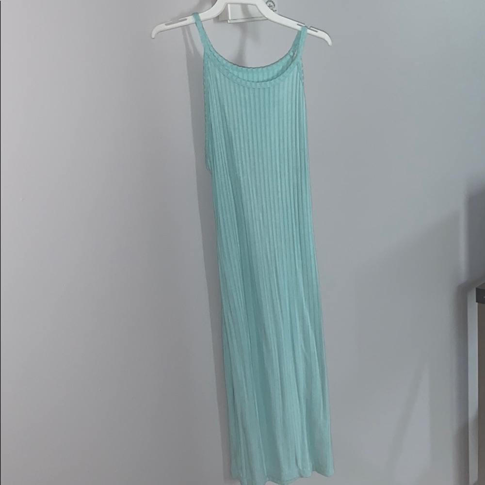 Cut out back dress